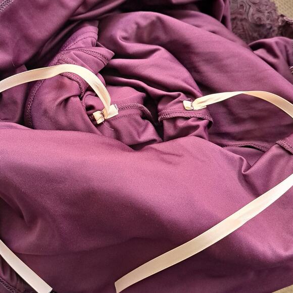 TADASHI SHOJI Corded Embroidery Formal Gown 10 Burgundy 3/4 Sleeve Maxi Dress - Picture 14 of 16